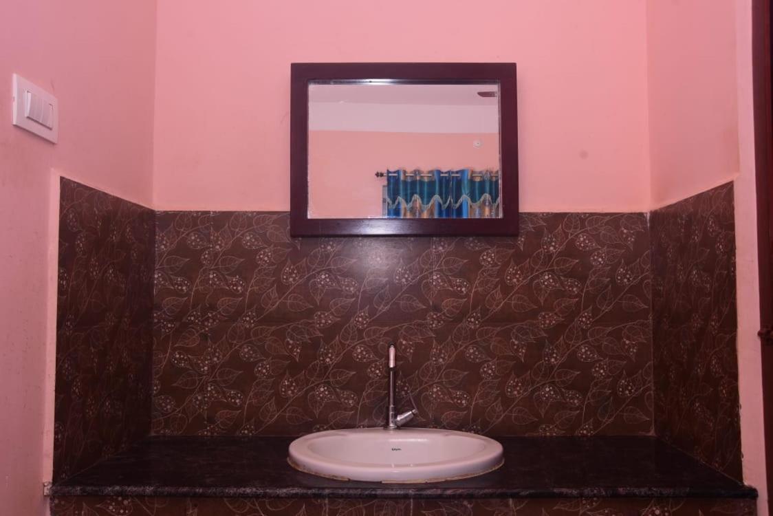אורוויל Selvasi Beach Cottage מראה חיצוני תמונה