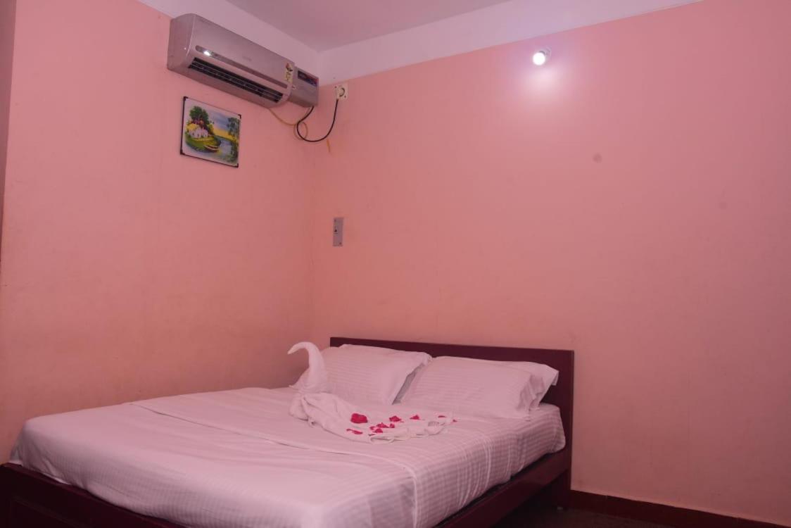 אורוויל Selvasi Beach Cottage מראה חיצוני תמונה