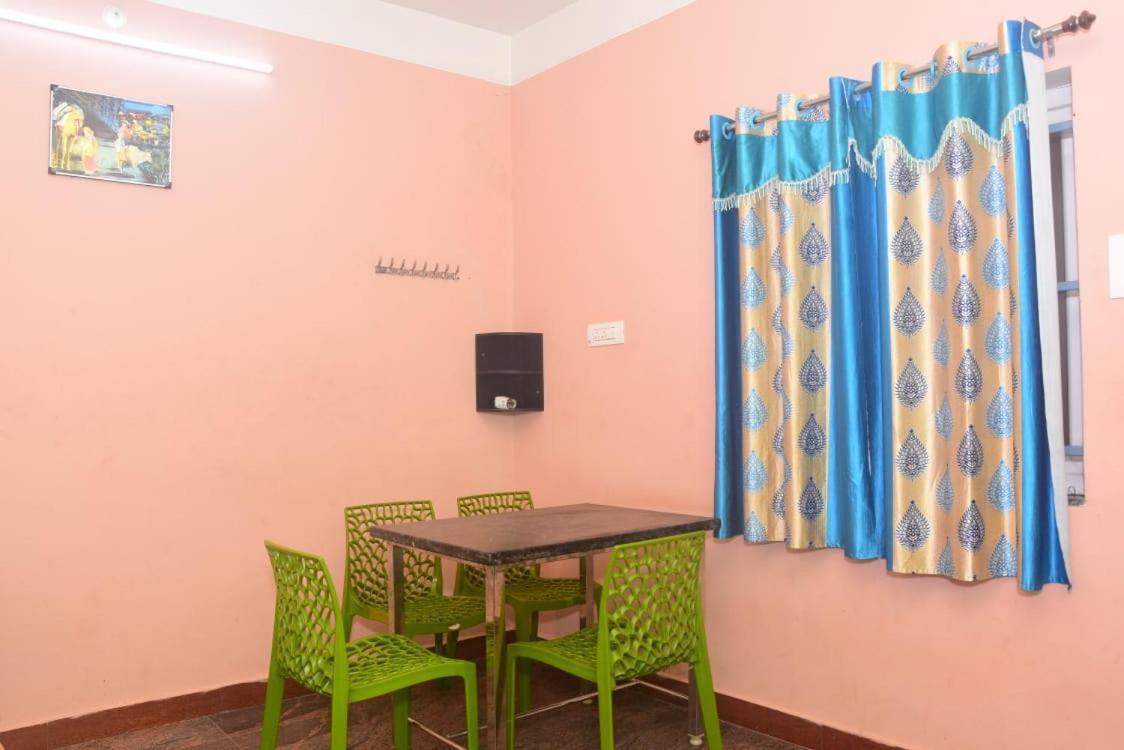 אורוויל Selvasi Beach Cottage מראה חיצוני תמונה